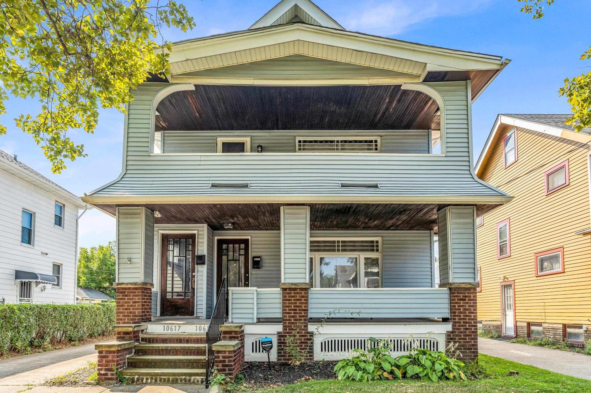Beautifully Remodeled Duplex Apt In West Blvd Cleveland Extérieur photo
